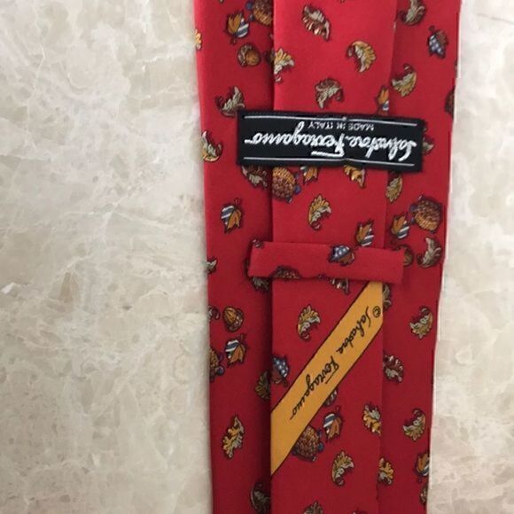 Salvatore FERRAGAMO authentic silks tie - Picture 7 of 7
